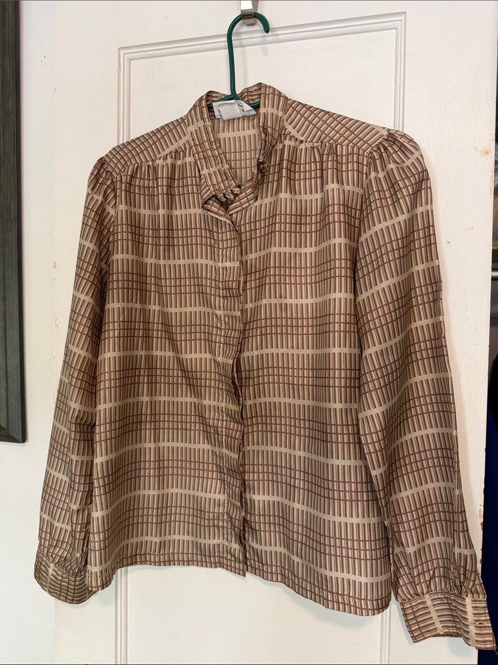 Vintage 70s 80s Shapely Geometric Mock Neck Blouse Frog Closures Size 12